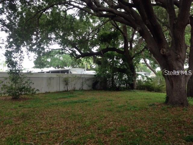 Building Photo - 1282 Robin Hood Ln