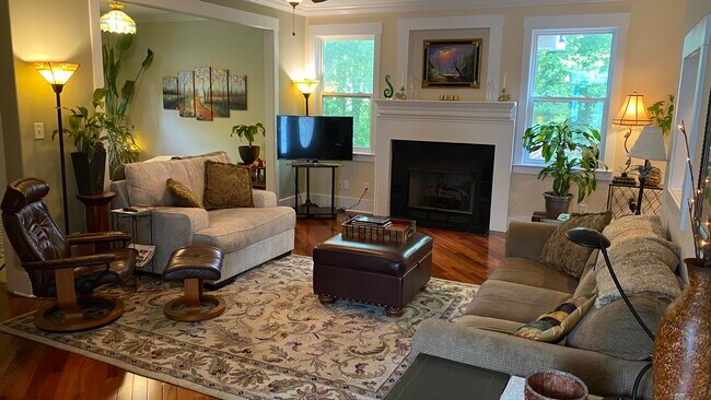 Living room with Brazilian Tigerwood floor - 13 Catalina Ct