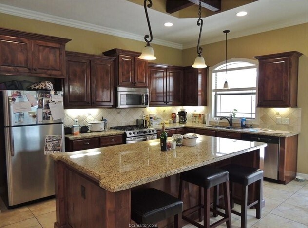 Building Photo - 3932 Lambermont Dr