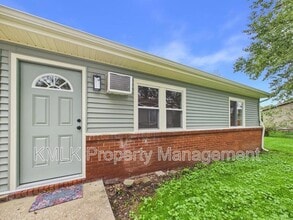 Building Photo - 1624 Merrill Ave
