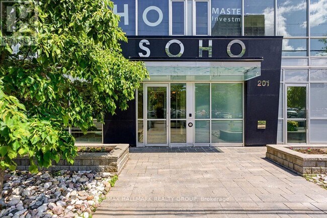 Photo du bâtiment - 201 Parkdale Ave