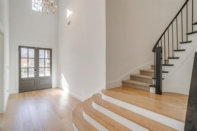 Foto del edificio - 14328 Capridge Rd