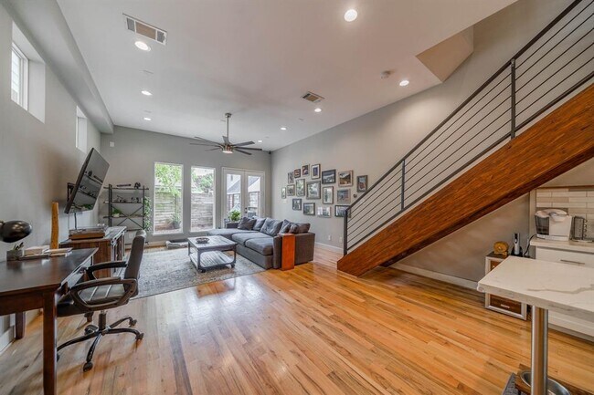 Foto del edificio - 4013 McKinney St