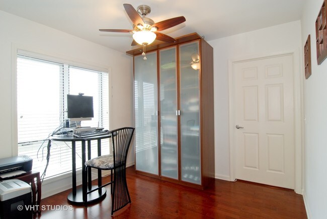 Foto del edificio - 5924 N Lincoln Ave