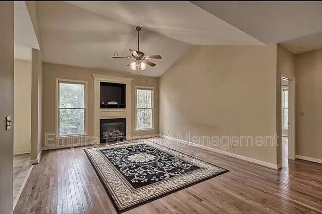 Building Photo - 520 Watts Hill Rd