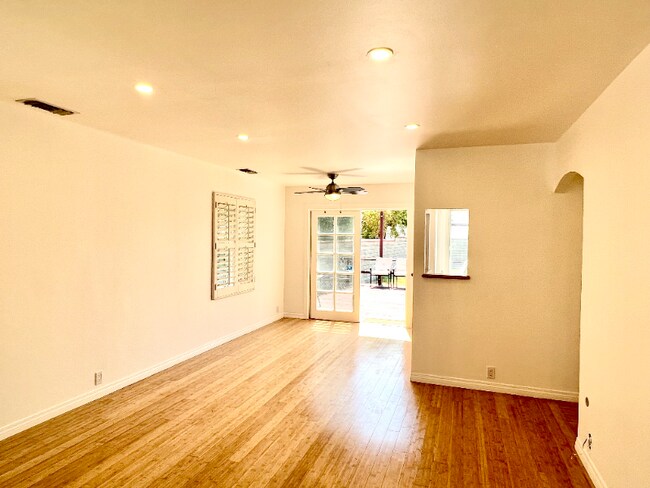 Building Photo - 8100 Winsford Ave