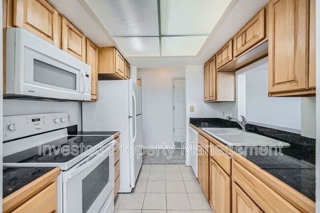 Building Photo - 4371 S Andes Way