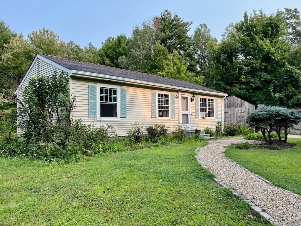 Primary Photo - 229 Osborne Rd