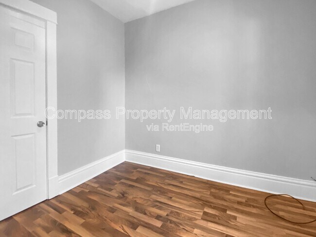 Foto del edificio - 1143 Sibley St NW