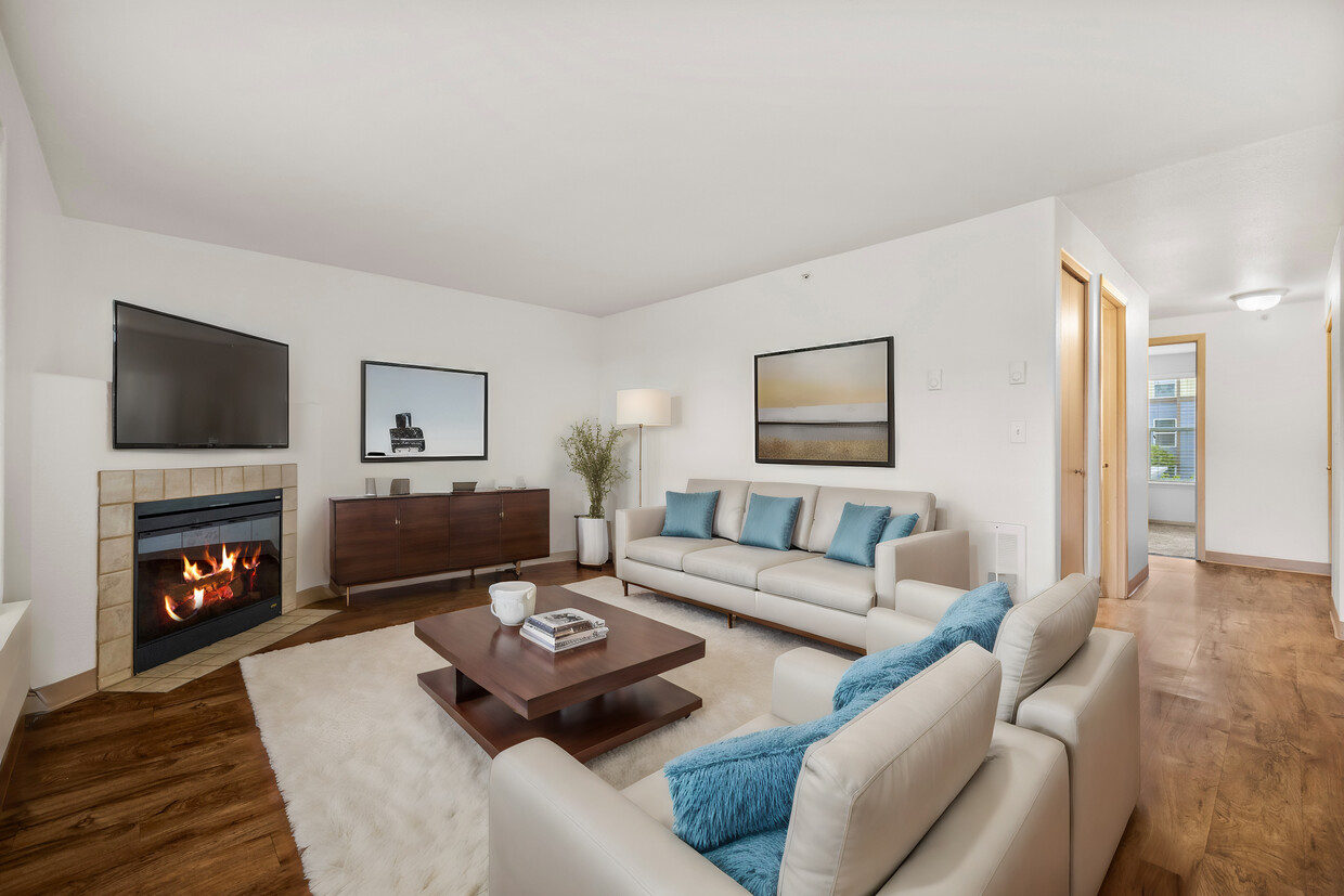 living room - The Commons @ Pilot Butte Apartment Homes