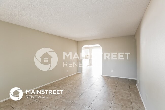 Building Photo - 503 W El Prado Rd