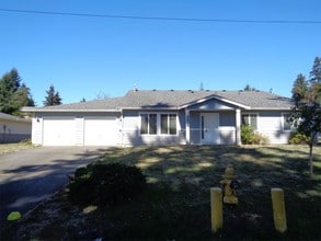 Building Photo - 2409 Farrell Dr