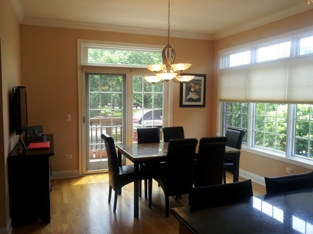 Building Photo - 2042 Alta Vista Court