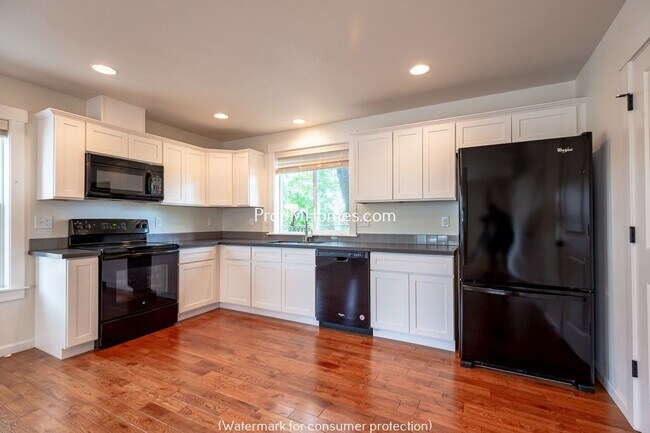 Foto del edificio - 7718 SE Washington St