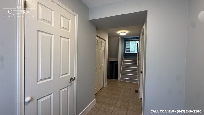 Building Photo - 1290 Savannah Dr
