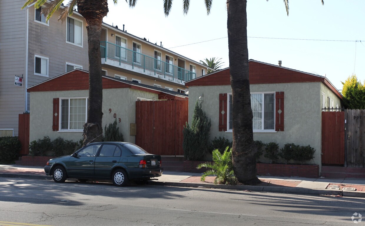 Foto del edificio - 903 Redondo Ave