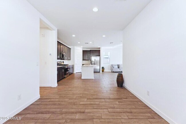 Foto del edificio - 4342 Enmark Dr