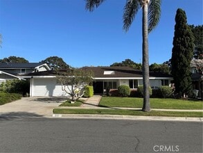 Building Photo - 1210 Sandpoint Way