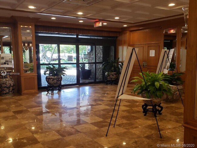 Foto del edificio - 11111 Biscayne Blvd