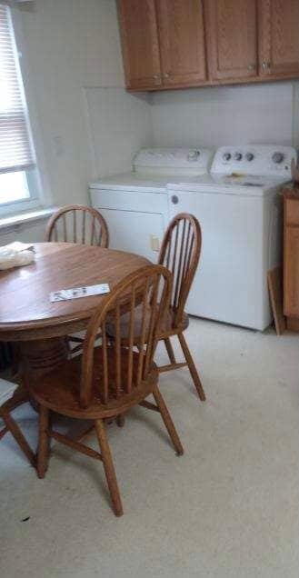 Washer and dryer in unit - 215 Giles St