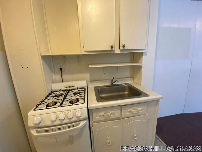 Building Photo - 44A Joy St