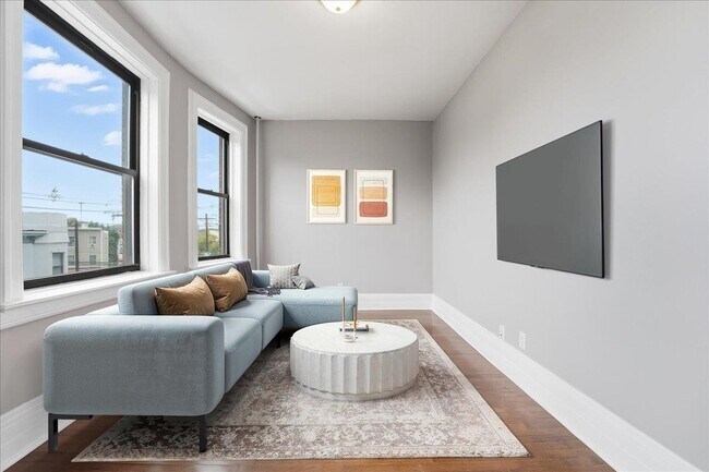 Building Photo - 134 Clifton Pl
