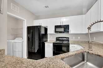 Building Photo - Creekside Apartment Homes