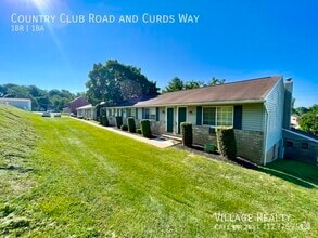 Building Photo - 681 Country Club Rd