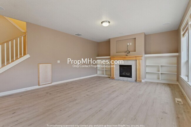 Building Photo - Updated Four Bedroom Home in Forest Grove!