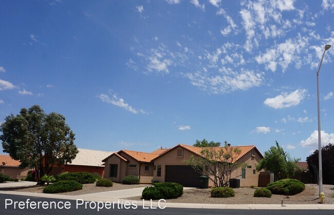 Building Photo - 3 br, 2 bath House - 3746 Via De La Reina
