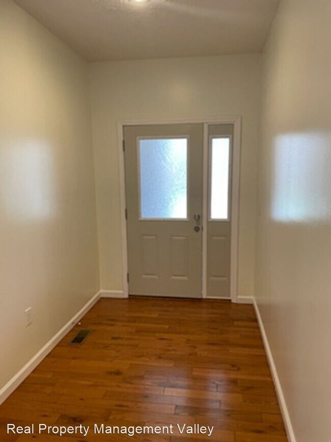 Building Photo - 4 br, 2.5 bath House - 11 Whistle Stop Road