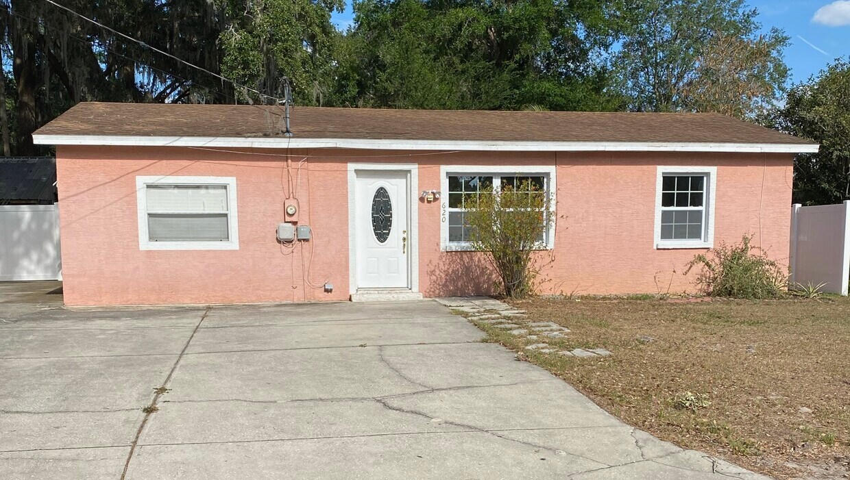 620 N Nashua Ave, Fort Meade, FL 33841 House Rental in Fort Meade, FL