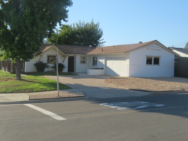 Building Photo - 13730 Tobiasson Rd