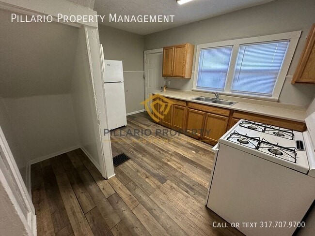 Foto del edificio - 28 N LaSalle-