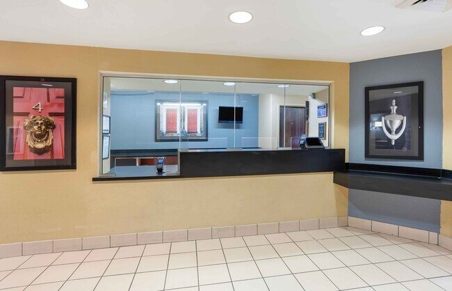 Building Photo - Furnished Studio-Philadelphia - Bensalem
