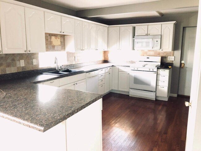 Foto del edificio - 316 2nd Ave S