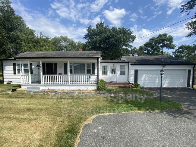 Building Photo - 1705 Bragg Rd