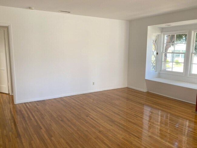 Foto del edificio - Manhattan Beach Family Home in the heart o...