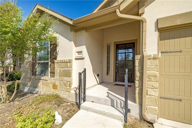 Building Photo - 421 Inspiration Dr