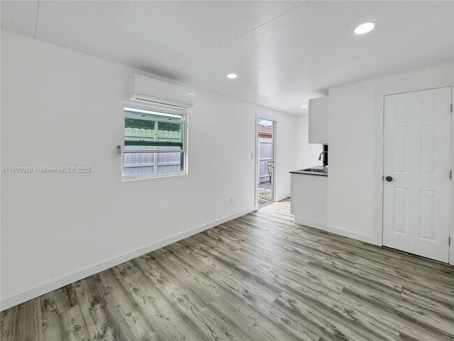 Building Photo - 8852 NW 108th St