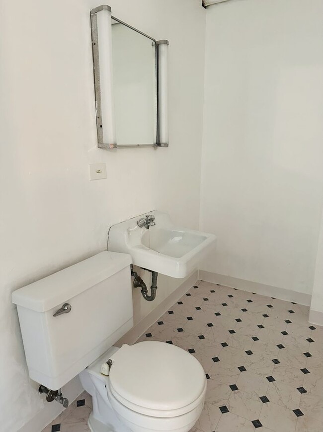 Foto del edificio - Hyde Park Town-House for Rent
