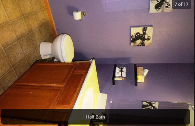 Building Photo - 3412 Crown Ct