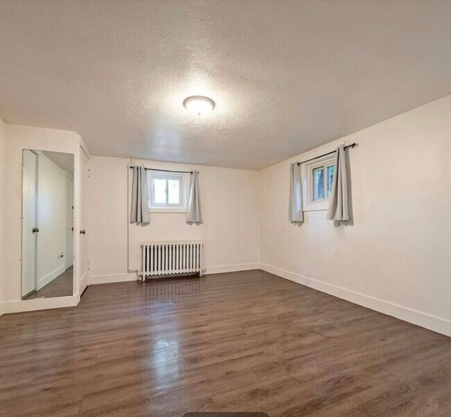 Foto del edificio - 620 N 300 E