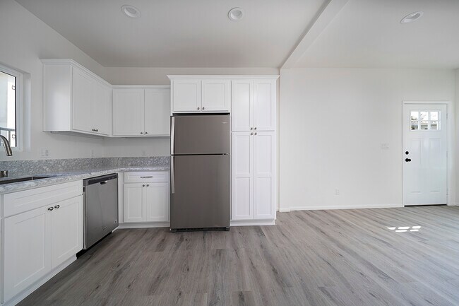 Foto del edificio - 1524 Henderson Ave