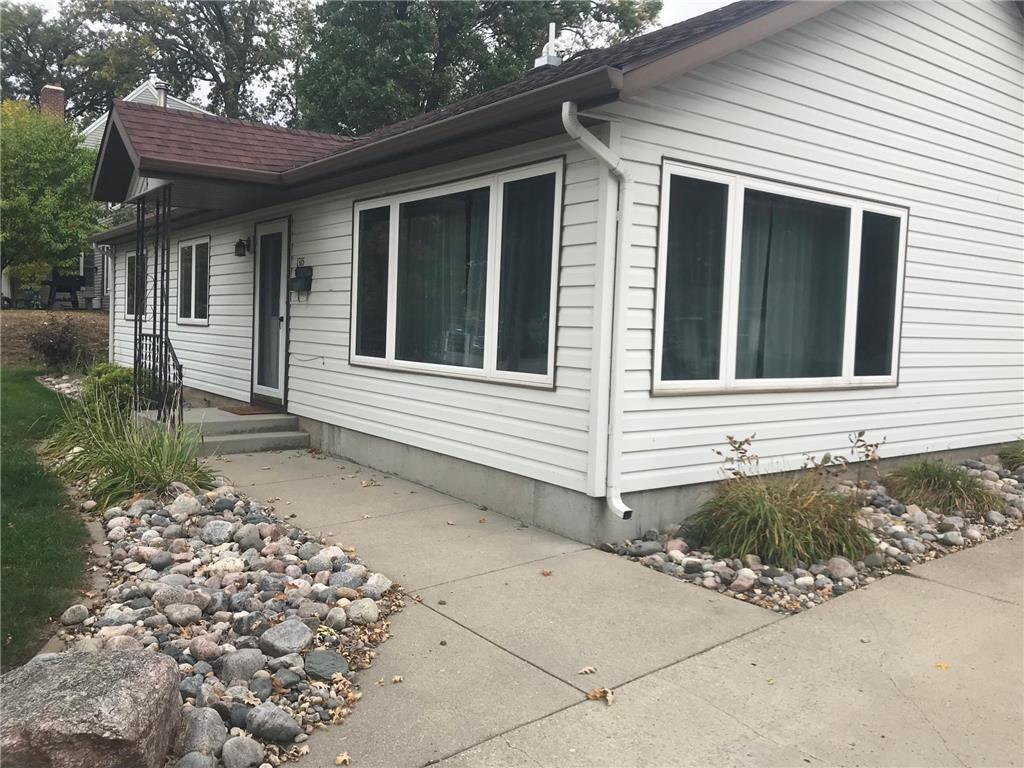 Foto principal - 1315 Summit Ave