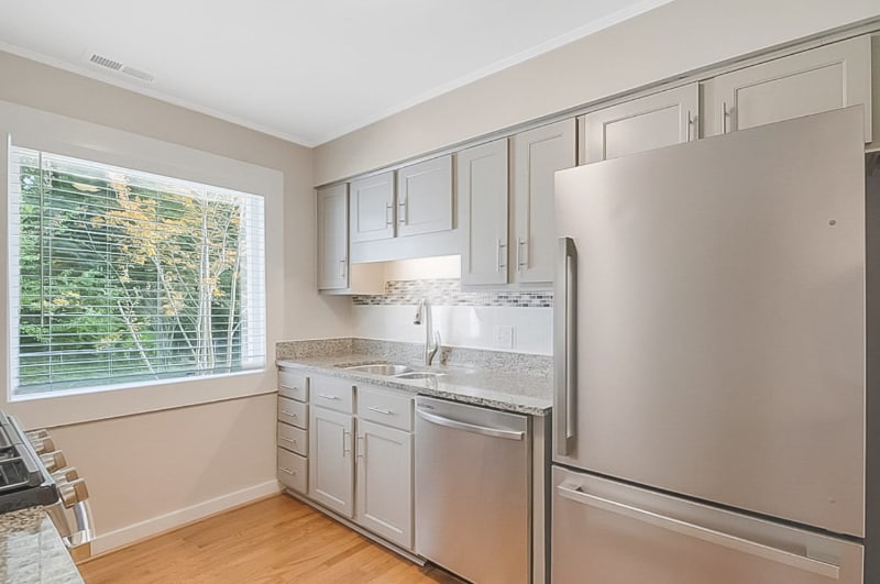 Foto principal - 911 Buckingham Rd