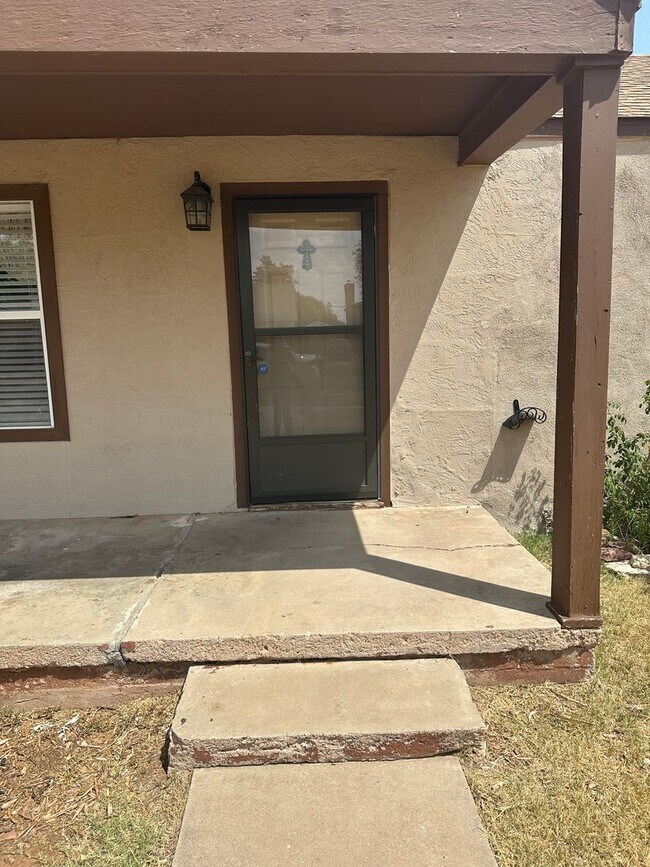 Foto del edificio - Cozy 2 Bed Home! - Yucca/Marshall School District