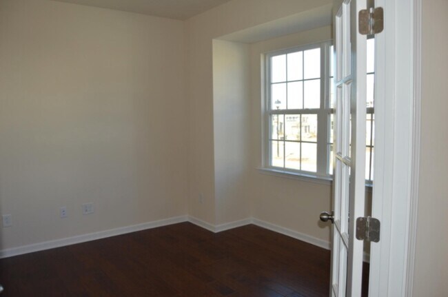 Foto del edificio - 10323 Rutledge Ridge Dr NW