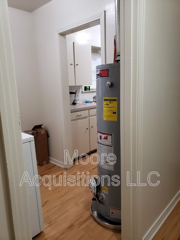 Foto del edificio - 1308 N Travis St