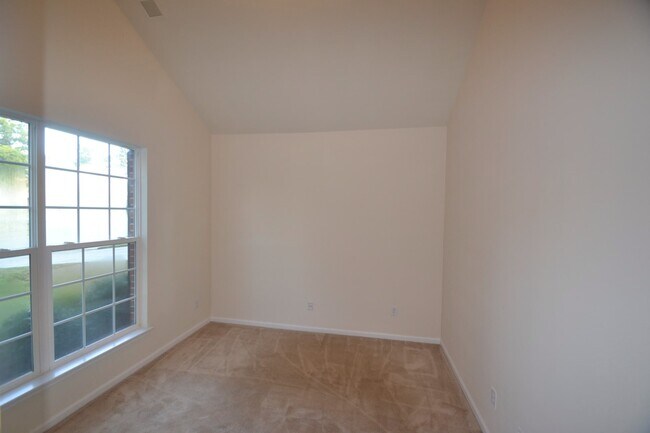 Building Photo - 9125 Viscount Ln